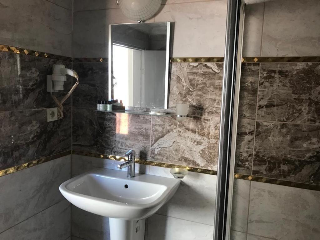 איסטמבול Emin Konak Hotel מראה חיצוני תמונה